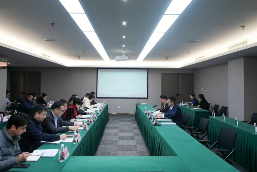 省6008集团官方网站集团党校（教育培训中心）年度工作会议暨校务委员会第三次会议召开