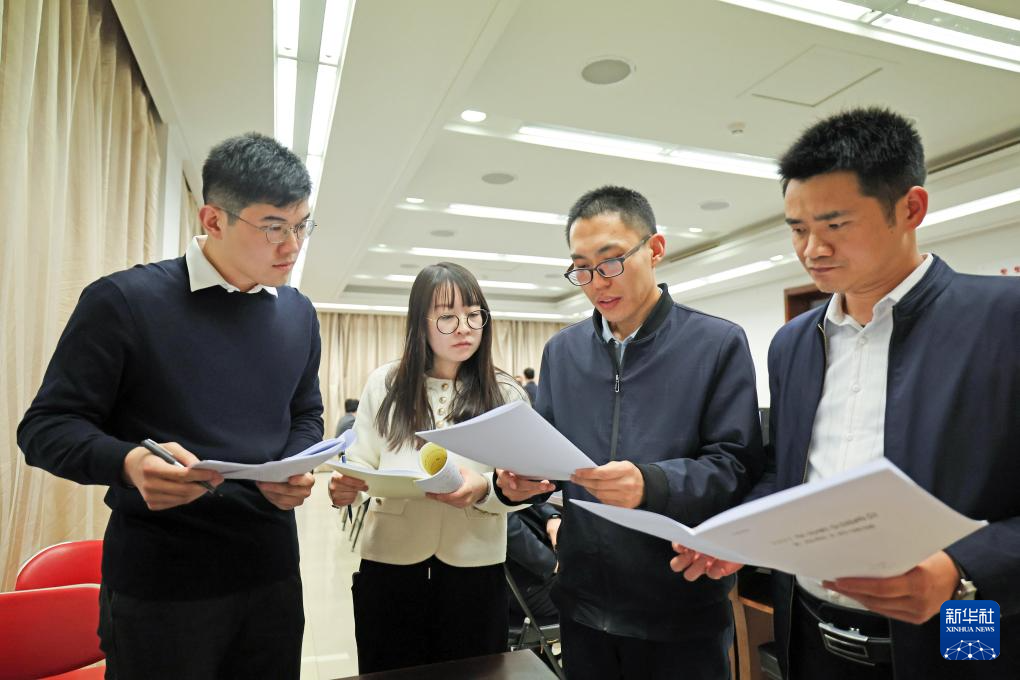 听民意 汇民智丨倾力打造沟通交流“直通车”，，，，，，，2025年旁听全国两会工作这样开展