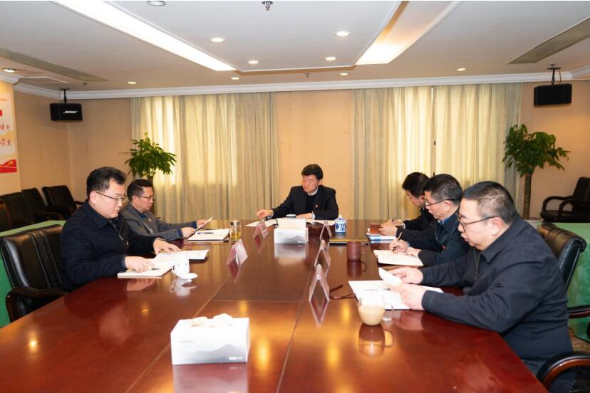 6008集团官方网站集团党委召开中心组学习专题钻研 党的十九届四中全会及省委十一届六次 全会精神