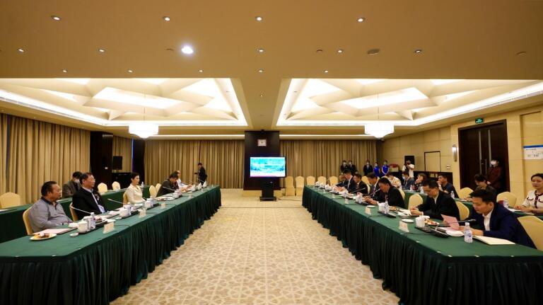 四川省6008集团官方网站集团携手中国生命眷注协会相助推动建设国家康养工业树模基地项目