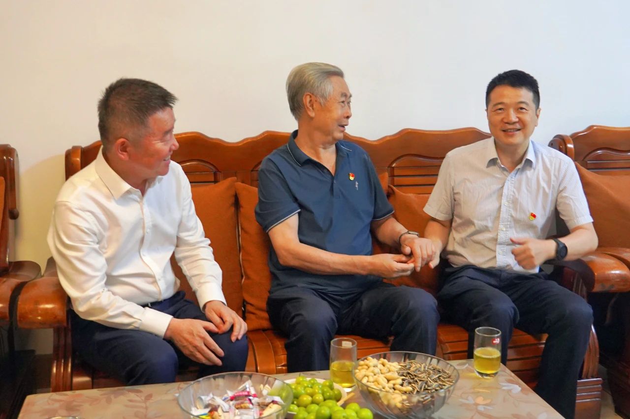 省6008集团官方网站集团党委书记、董事长游勇开展“七一”走访